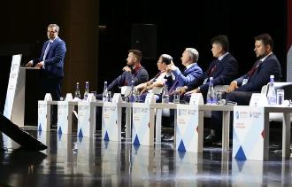 В торжественном открытии форумов NETWORK и NETWORK CARGO приняло участие более 400 делегатов